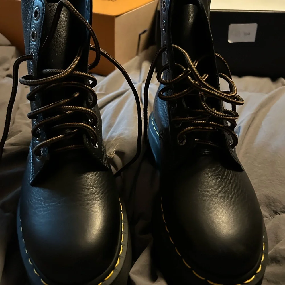 Dr. Martens AirWait Platform Boots - Picture 3 of 6
